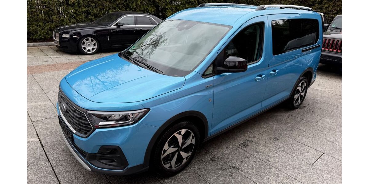 Ford Tourneo Connect 175.000 km 17.980 &euro; München 81827