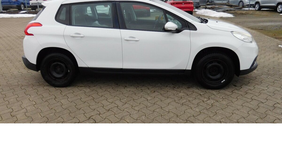 Peugeot 2008 1,2 VTi Active 4Türen Klima Navi 144.600 km 4.990 &euro; Vordorf 38533