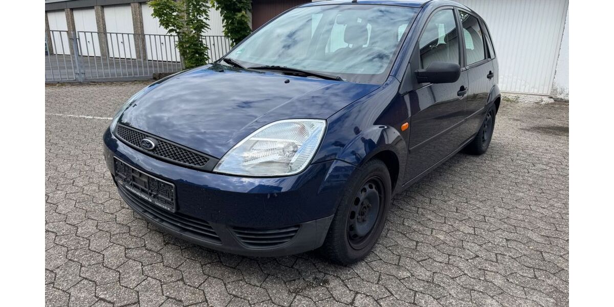 Ford Fiesta 112.000 km 1.200 &euro; Remscheid 42859