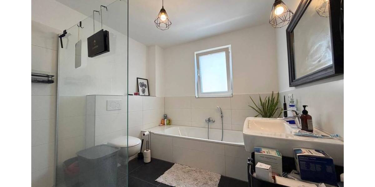Reihenmittelhaus Norderstedt Garstedt - 5 Zimmer, 152 m&sup2;, 1.850&euro; | Angebot:26389018