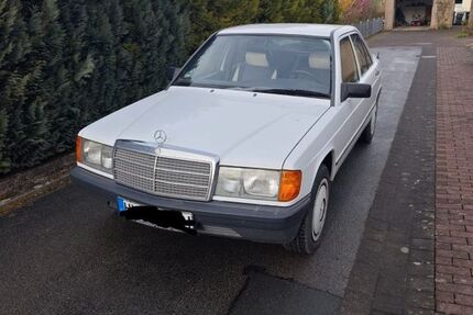 Mercedes-Benz 190 181.887 km 6.500 &euro; Brakel 33034