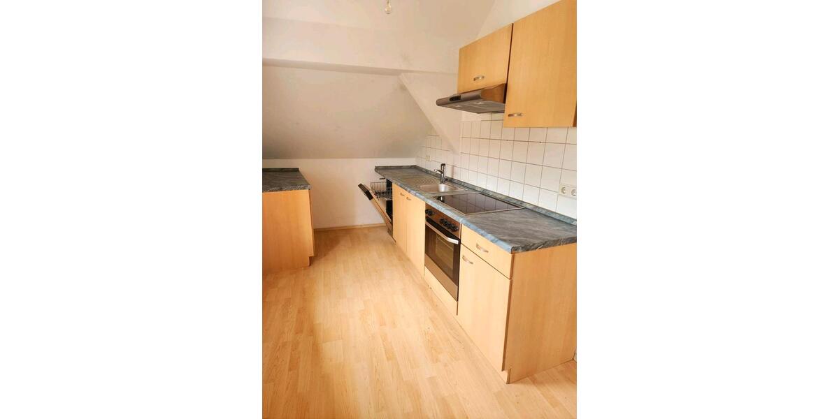 Dachgeschoßwohnung Pilsting - 2 Zimmer, 46 m&sup2;, 410&euro; | Angebot:24865809