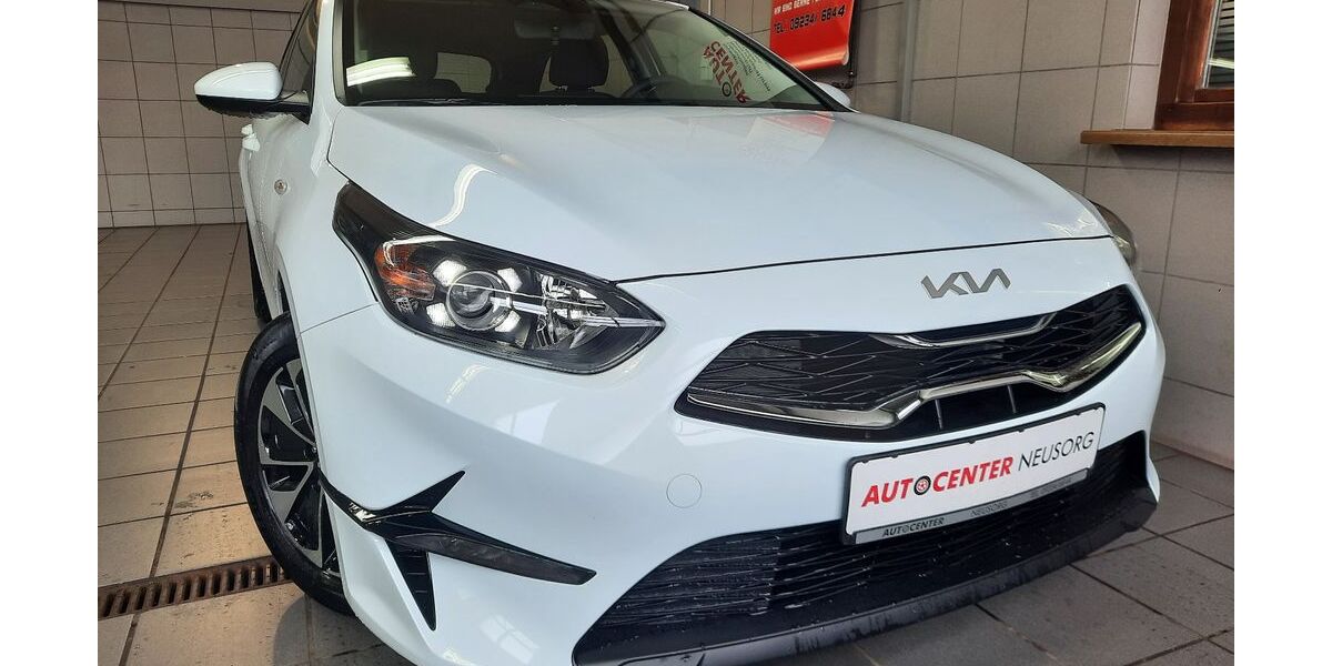 Kia ceed Sportswagon 10.800 km 19.300 &euro; Neusorg 95700
