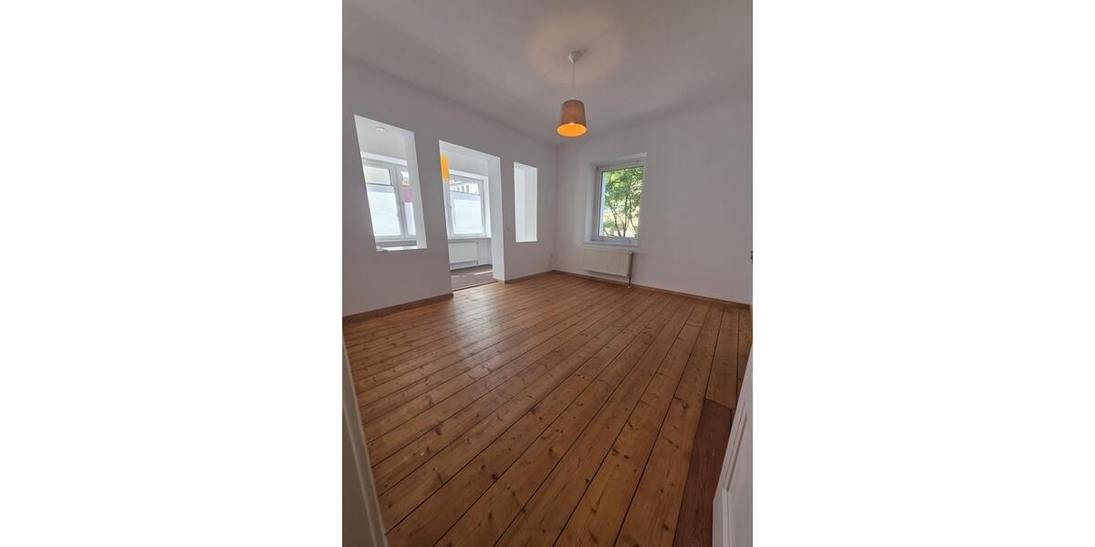 Hochparterre Hildesheim Oststadt/Stadtfeld - 4 Zimmer, 92 m&sup2;, 220.000&euro; | Angebot:27077478