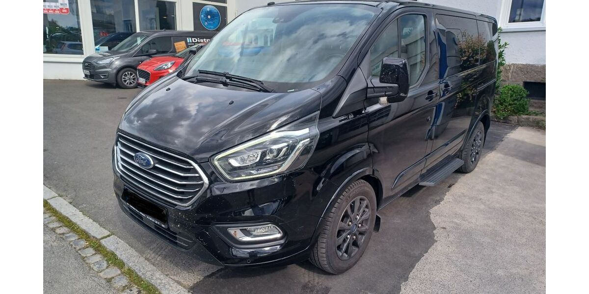 Ford Tourneo Custom 137.000 km 27.990 &euro; Wiesau 95676