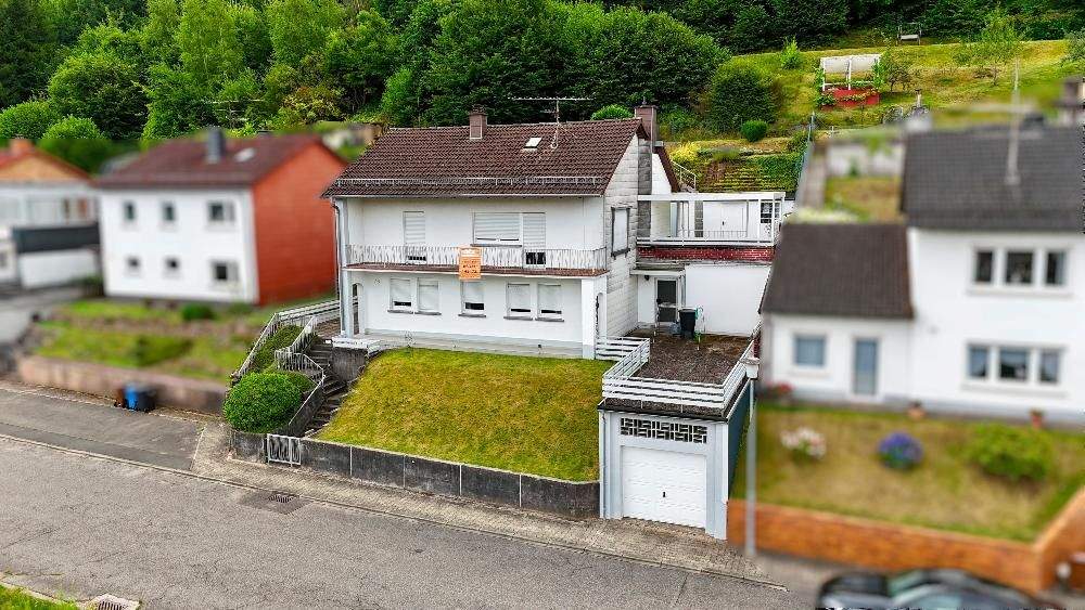 Einfamilienhaus Waldfischbach-Burgalben Burgalben - 5 Zimmer, 151 m&sup2;, 215.000&euro; | Angebot:25745673