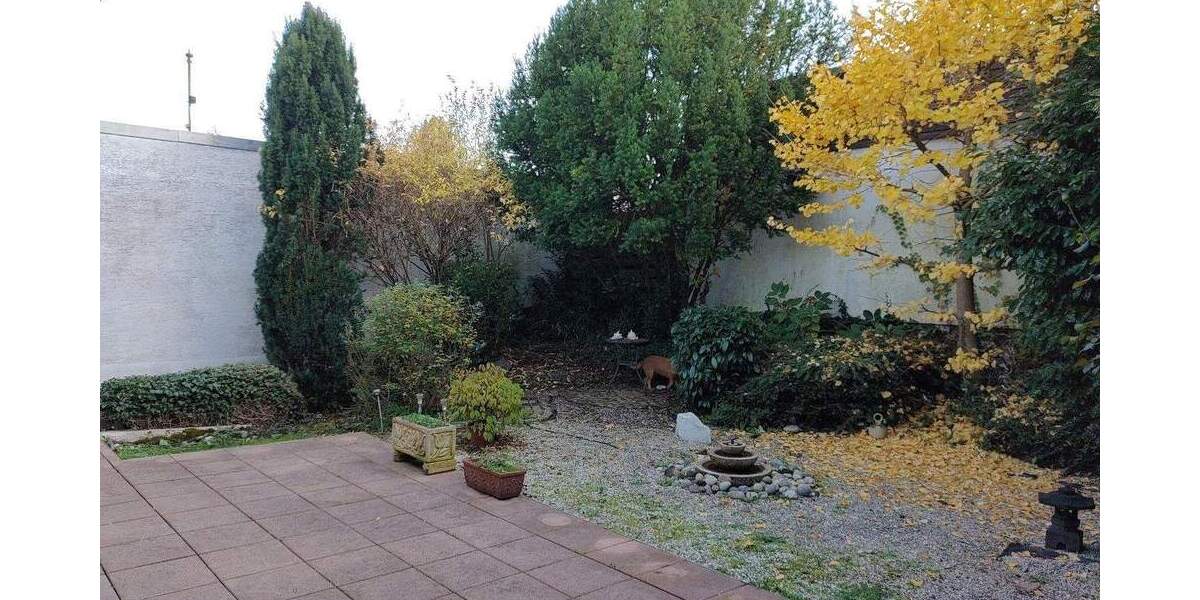 Reihenmittelhaus Bonn Muffendorf - 7 Zimmer, 220 m&sup2;, 695.000&euro; | Angebot:24369985