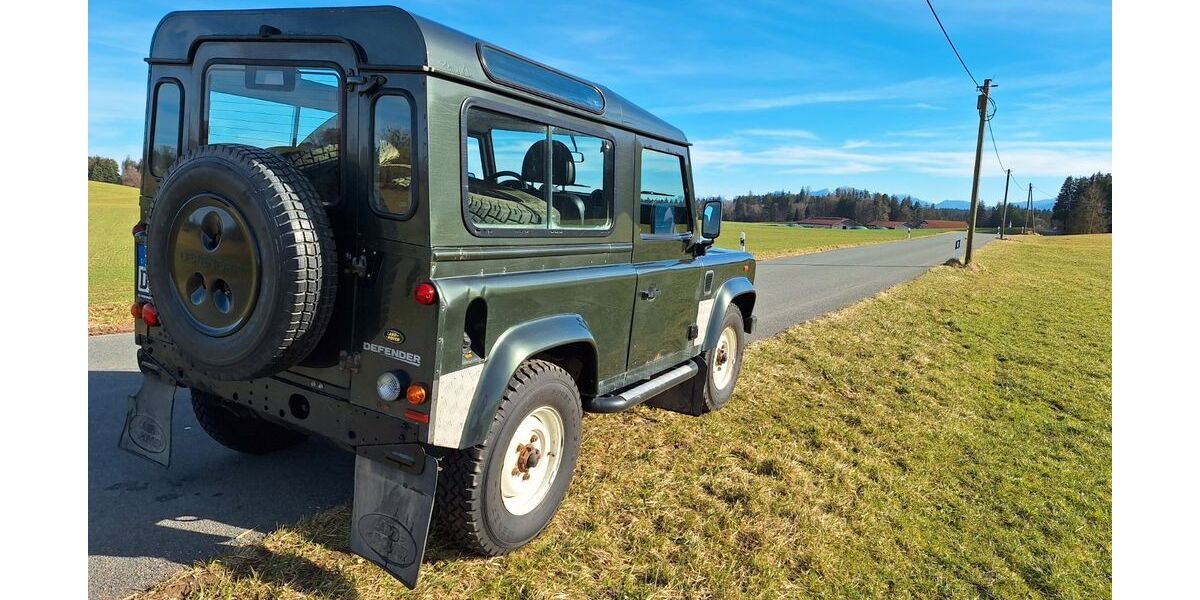 Land Rover Defender 170.000 km 19.800 &euro; Feldkirchen-Westerham 83620