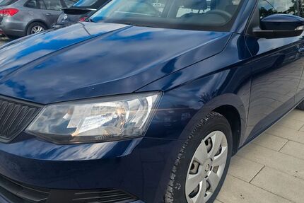 Skoda Fabia 73.000 km 6.950 &euro; Aschaffenburg 63741
