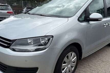 VW Sharan 183.000 km 10.900 &euro; Lehre 38165