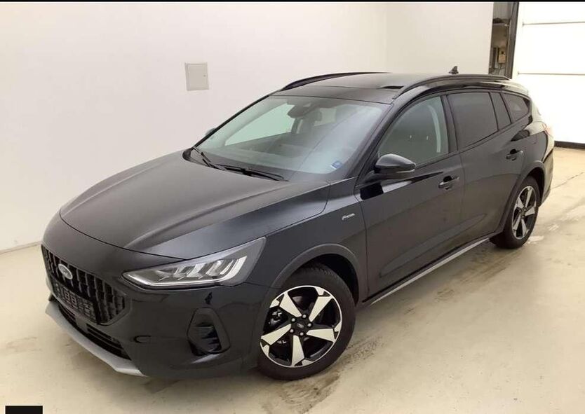 Ford Focus 14.622 km 25.990 € Neumünster 24536