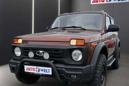 Lada Niva 30.599 km 16.990 &euro; Sandersdorf-Brehna 06796