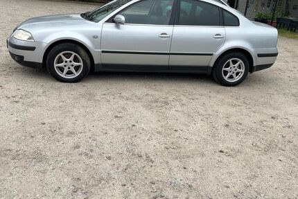 VW Passat 212.062 km 2.000 &euro; Lüneburg 21337