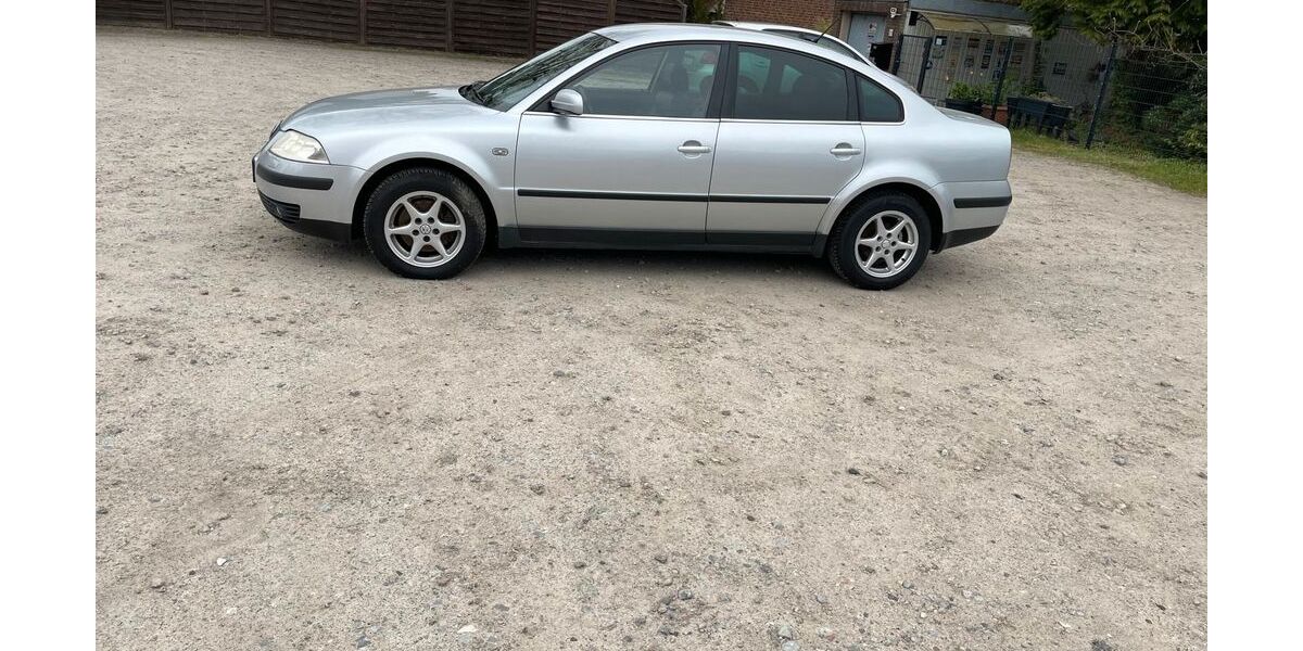 VW Passat 212.062 km 2.000 &euro; Lüneburg 21337