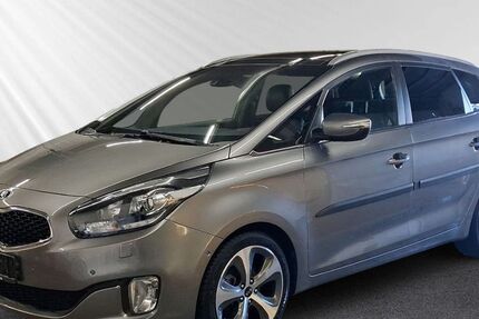 Kia Carens 66.170 km 17.979 &euro; Aachen 52070