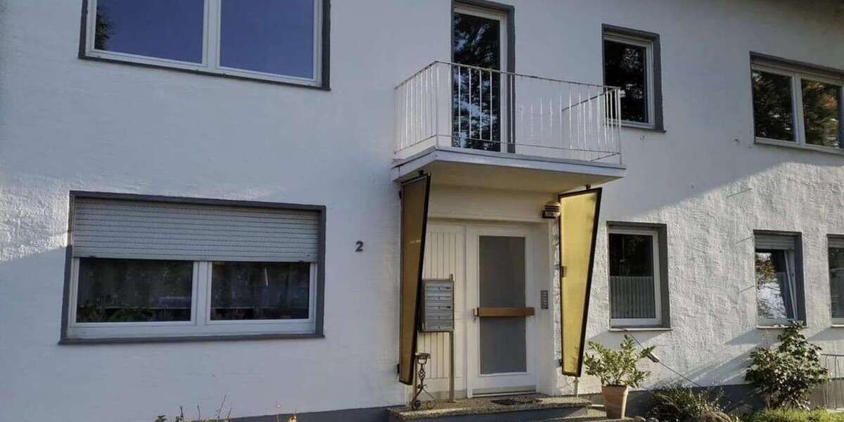 Etagenwohnung Detmold Dehlentrup - 3 Zimmer, 96 m&sup2;, 780&euro; | Angebot:27080790