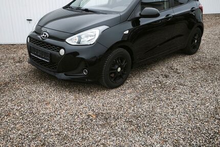 Hyundai i10 113.000 km 6.990 &euro; Dürrlauingen / Ortsteil Mindelaltheim 89350