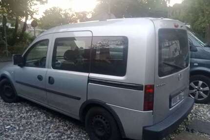 Opel Combo 150.000 km 4.400 € Kassel 34125