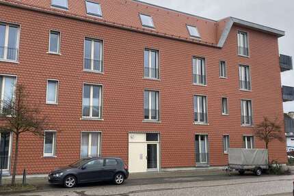 Wohnung Neuruppin - 3 Zimmer, 72 m&sup2;, 780&euro; | Angebot:27549206