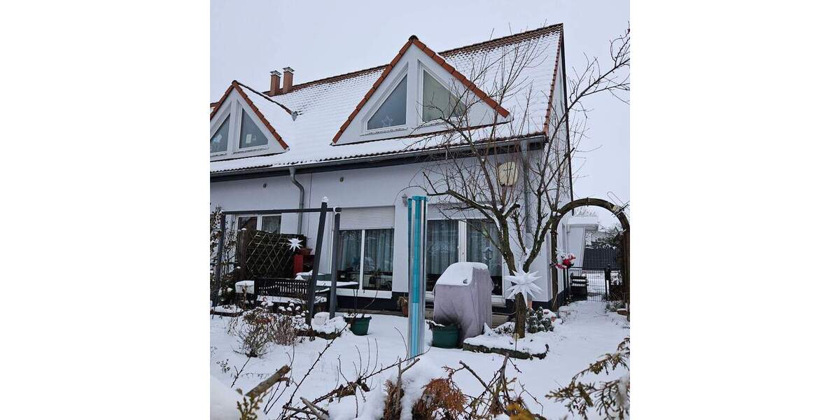 Reihenendhaus Schkopau Ermlitz - 4 Zimmer, 105 m&sup2;, 270.000&euro; | Angebot:25695374