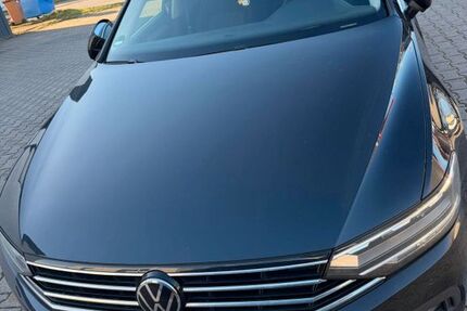 VW Passat 160.290 km 15.000 &euro; Flörsheim am Main 65349