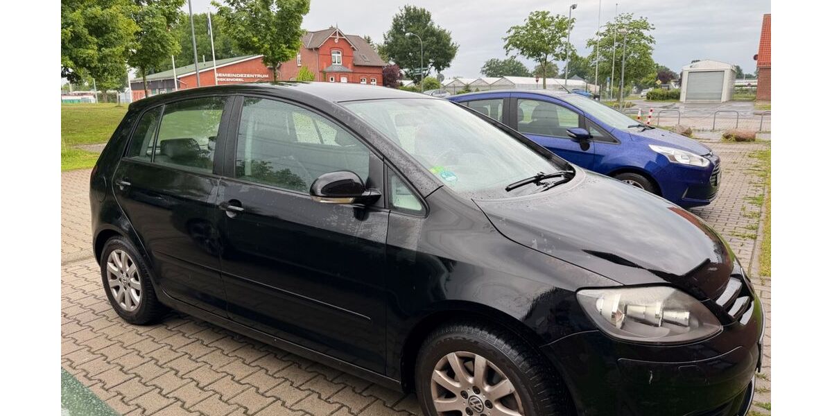 VW Golf Plus 276.000 km 2.199 &euro; Elmshorn 25336