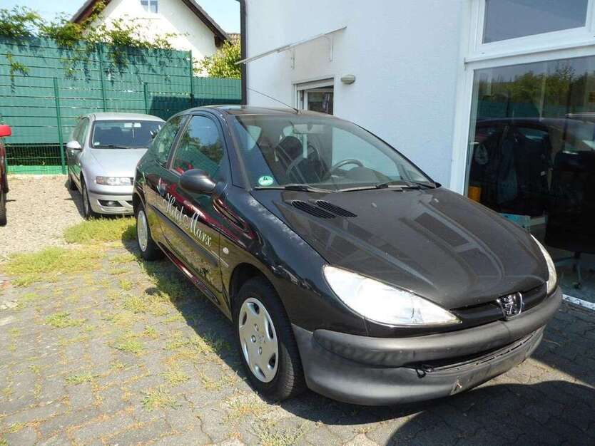 206