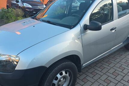 Dacia Duster 84.440 km 4.990 &euro; Chemnitz 09114
