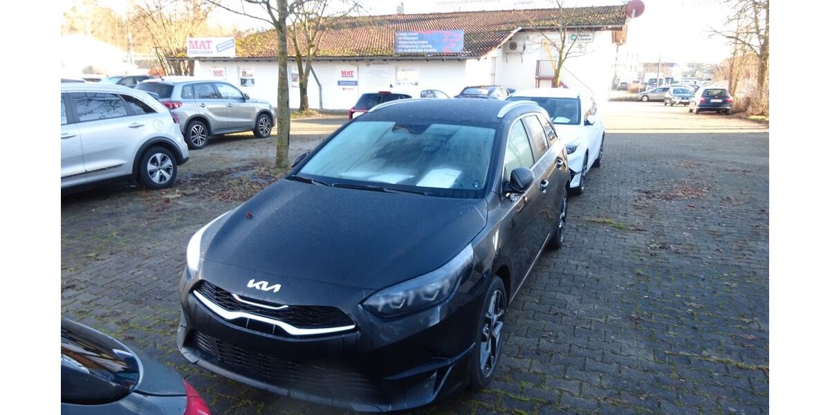 Kia ceed Sportswagon 6.475 km 25.290 &euro; Waldkraiburg 84478