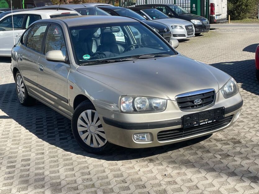 Hyundai Elantra 123.517 km 1.990 € Hoppegarten (Hönow) 15366