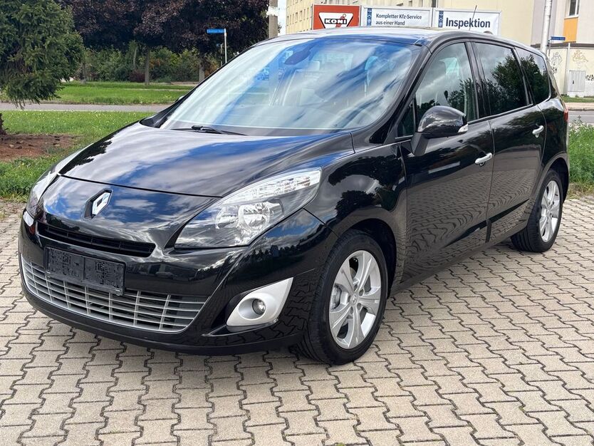 Renault Scenic 157.900 km 4.995 € Halle/Saale 06126