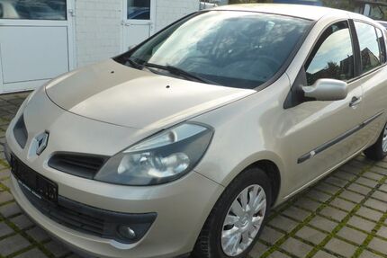 Renault Clio 127.300 km 1.590 € Wolfenbüttel 38304