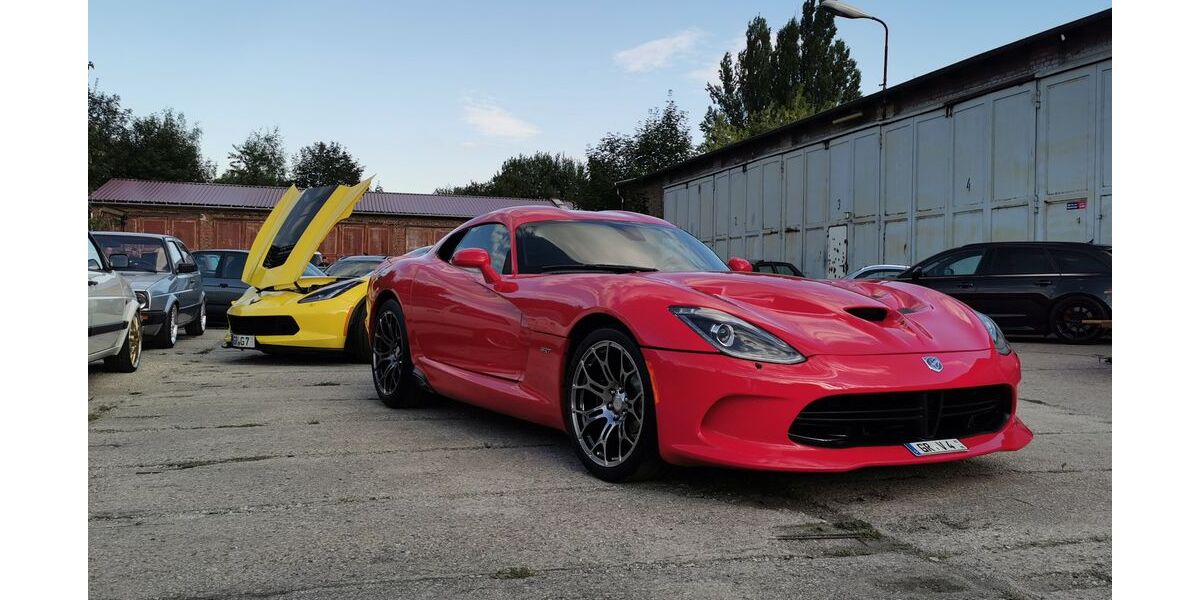 Dodge Viper 13.000 km 138.000 &euro; Ottenhain 02708