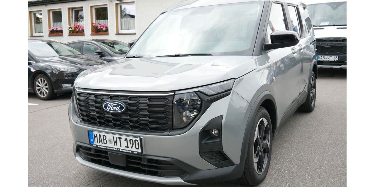 Ford Tourneo Courier 3.000 km 28.750 € Marienberg 09496