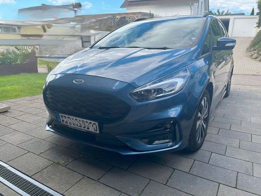 S-Max