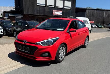 Hyundai i20 90.524 km 8.890 &euro; Greven 48268