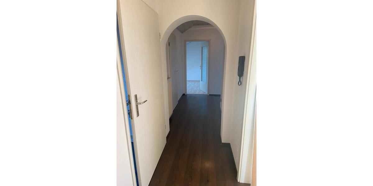 Dachgeschoßwohnung Luhe-Wildenau Wildenau - 2 Zimmer, 109 m&sup2;, 950&euro; | Angebot:25406667