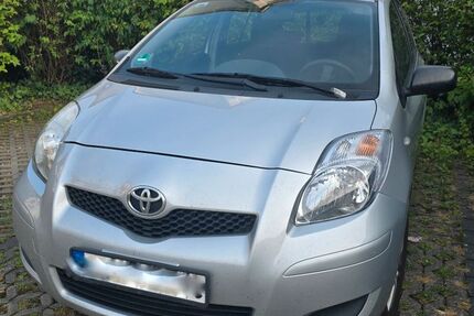 Toyota Yaris 170.400 km 2.100 &euro; Magdeburg 39116