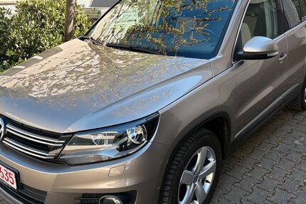 VW Tiguan 166.345 km 7.600 &euro; Baden-Baden 76532