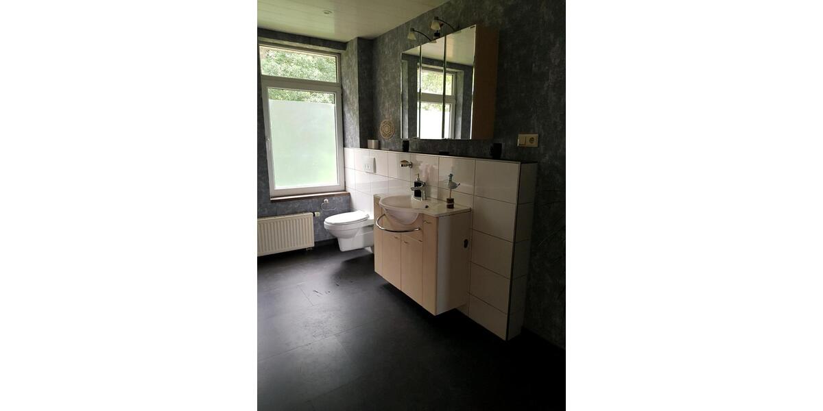 Bauernhaus, Landhaus Wingst - 7 Zimmer, 217 m&sup2;, 250.000&euro; | Angebot:27217605