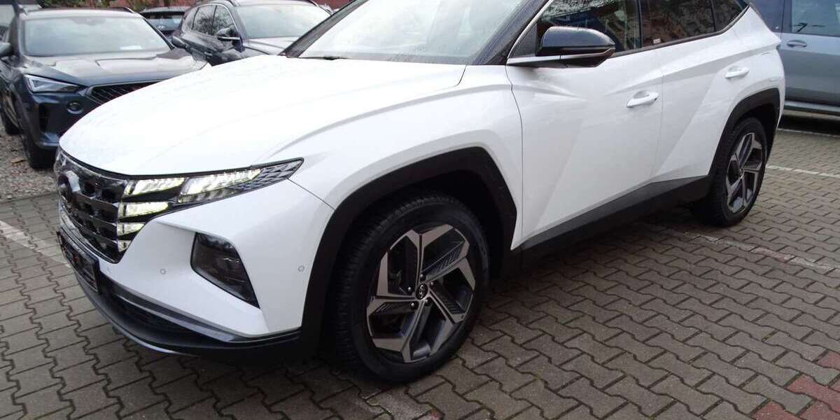 Hyundai TUCSON 53.400 km 27.900 &euro; Berlin 12359