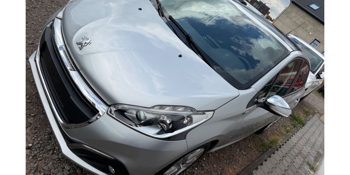Peugeot 208 67.000 km 6.999 &euro; Bexbach 66450