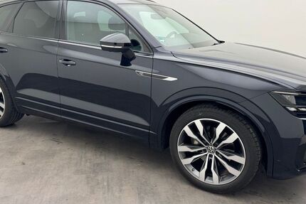 VW Touareg 121.500 km 47.900 &euro; Munster 29633