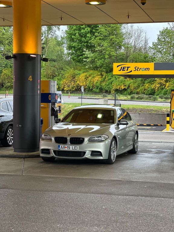 BMW M550 265.000 km 12.999 € Dettingen unter teck 73265