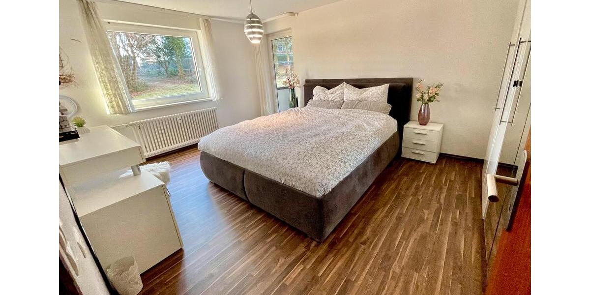 Provisionsfrei! Großzügige gepflegte 4,5 Eigentumswohnung 4.5 zimmer