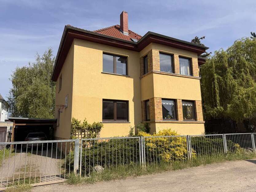 Haus zum Kaufen in Lutherstadt Wittenberg 349.000 € 168 m²