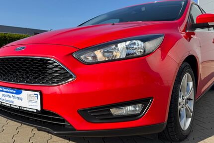 Ford Focus 143.608 km 6.199 &euro; korbach 34497