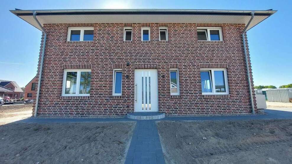 Haus zum Mieten in Deinste 1.360 € 118 m²