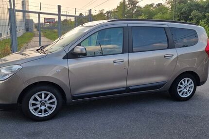 Dacia Lodgy 119.489 km 4.950 € Darmstadt 64293