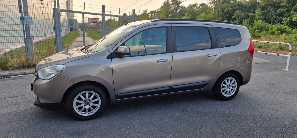 Dacia Lodgy 119.489 km 4.950 € Darmstadt 64293